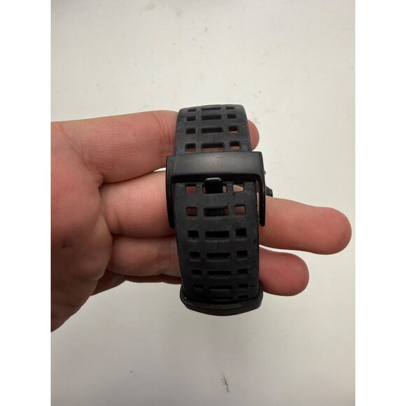 SUUNTO OW143 Digital Watch Black Rubber Strap With Charger & Box Tested Working main image 9